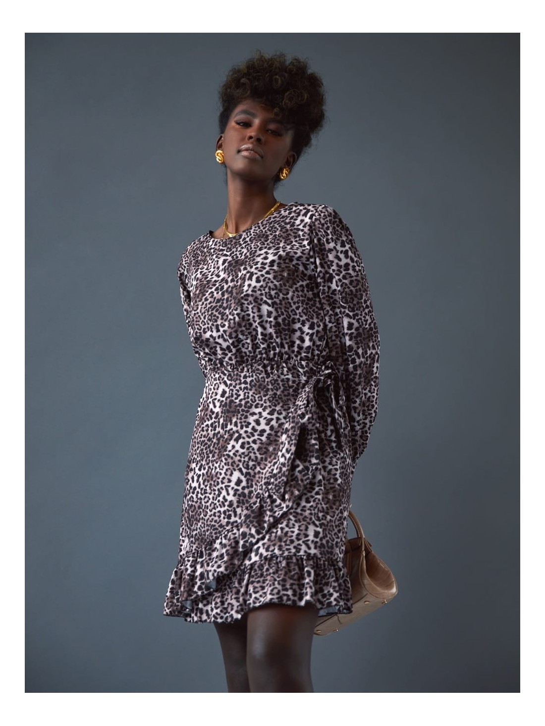 Casual dress with ruffles in a leopard print SF985 - Online store - Boutique